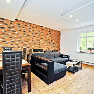 https://malibu-apartment-located-5-minutes-from-the-sea.gdanskhotel.org